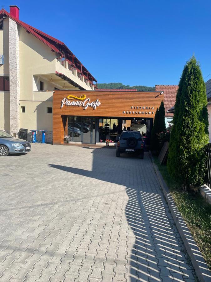 Panna Gusto Hotel Topánfalva Kültér fotó