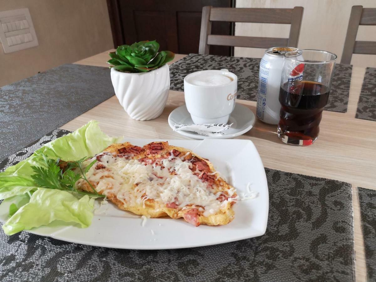 Panna Gusto Hotel Topánfalva Kültér fotó